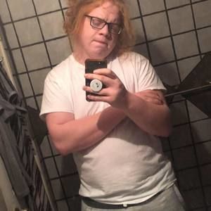 Meet your Posher, Hunter